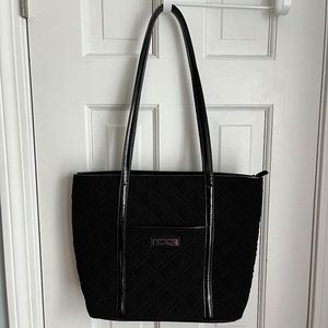 Classic Vera Bradley bag. EUC!
